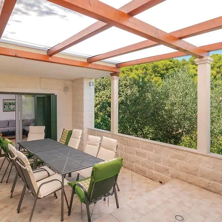 Σπίτι διακοπών Amazing In Supetar