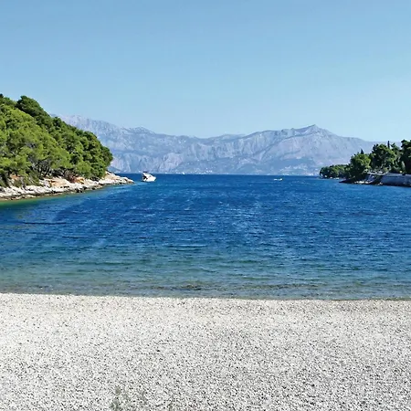 In * Supetar
