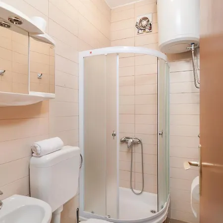 Amazing In Σπίτι διακοπών Supetar